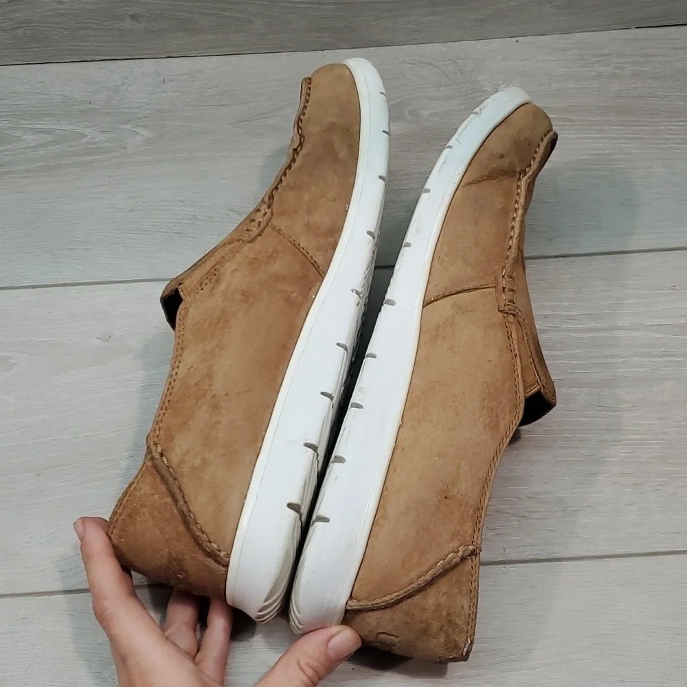 UGG good all